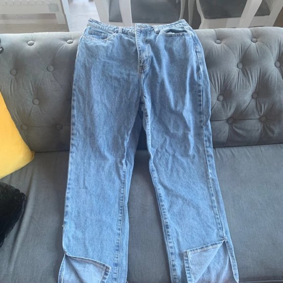 PrettyLittleThing Denim - PrettyLittleThing spilt hem jeans 12 petite